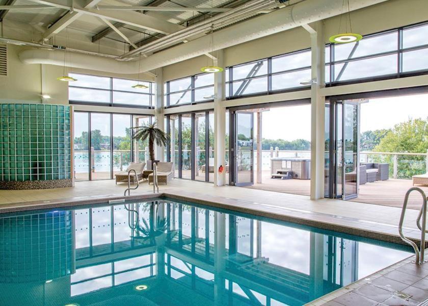 Ksr Hot Tub Holiday Home At Tattershall Lakes Екстериор снимка